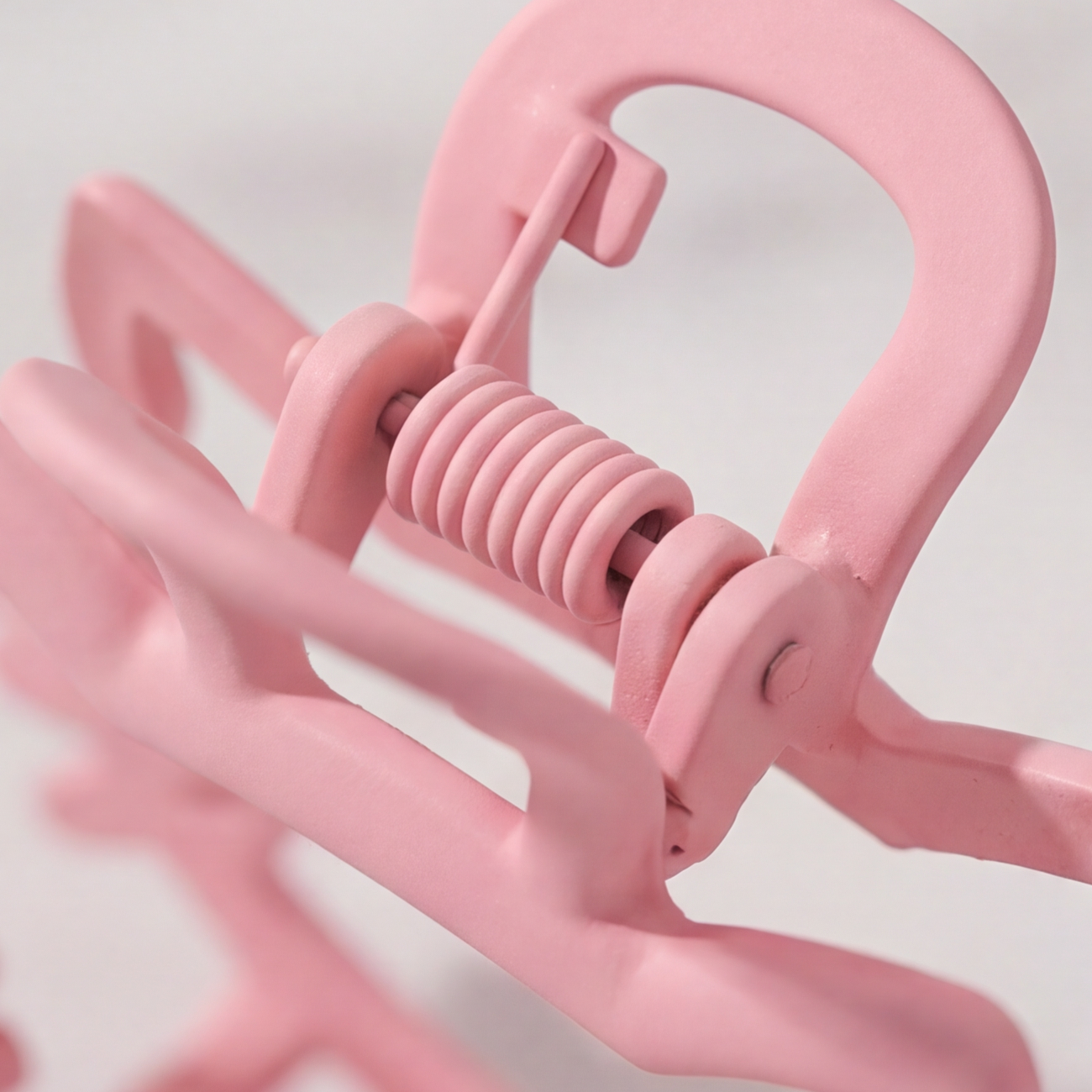 Kitty Aura Claw Clip